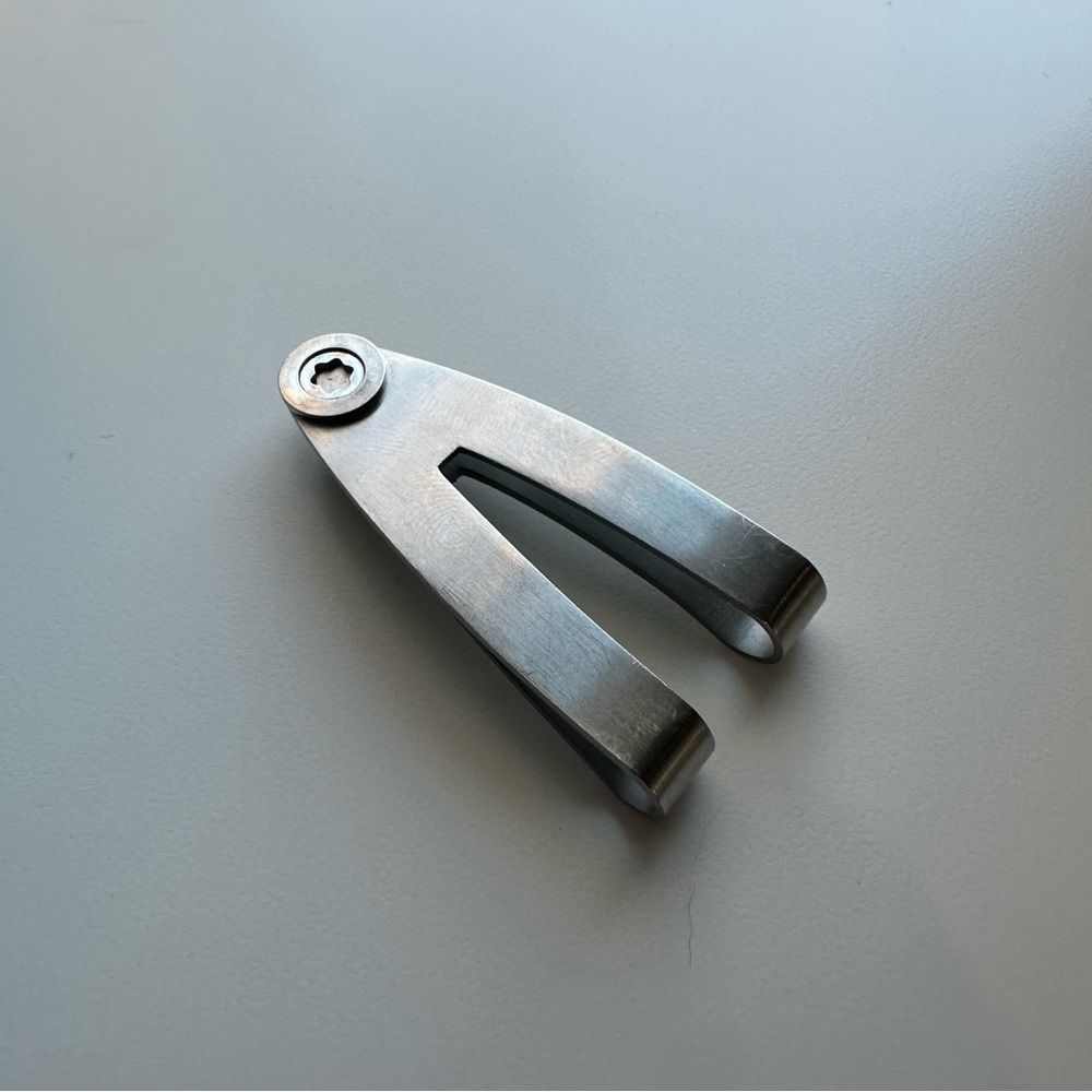 Montblanc 9902 V-Shaped Brushed Matte Stainless Steel Money Clip
